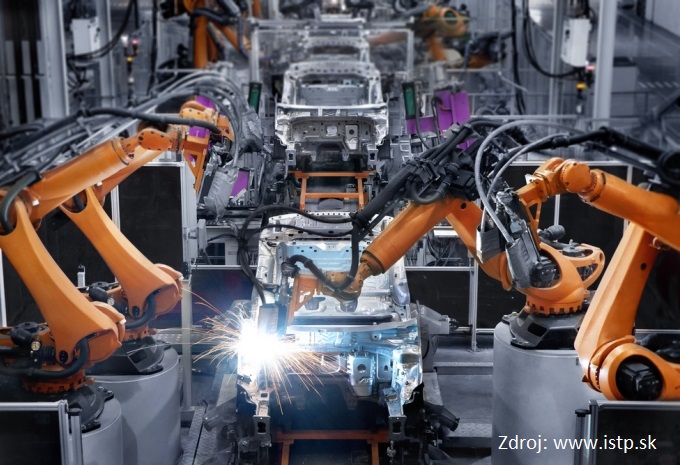 Roboty v automobilovom priemysle